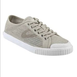 Tretorn Tournet cotton net sneaker in sand sz 9.5